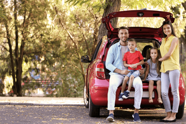 VIAGEM DE CARRO COM CRIANÇAS PEQUENAS